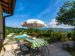 Spectacular Holiday Home in Dicomano with Swimming Pool